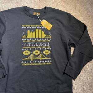 Steel City Unisex Black Pittsburgh Holiday Crewneck Sweatshirt